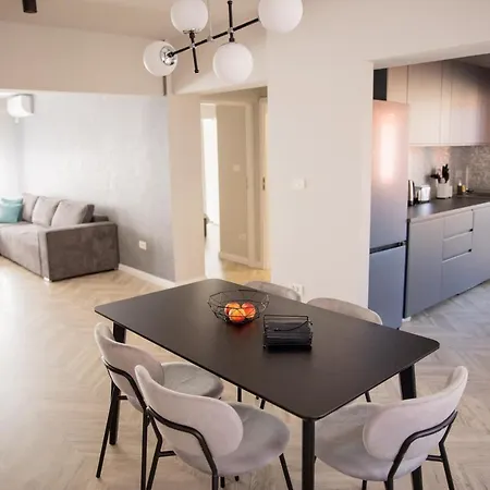 Sabrini B3 Old Town *