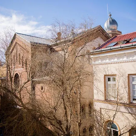 Sabrini B3 Old Town